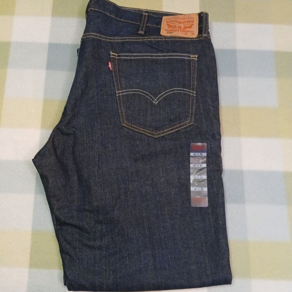 Levis Men's 559 Relaxed Straight Stretch Jeans Size 42x30 Nwt